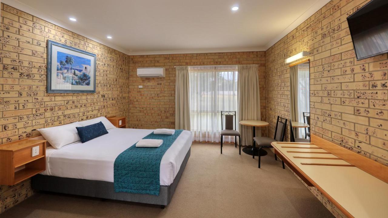 Mulga Country Motor Inn Charleville Exteriér fotografie