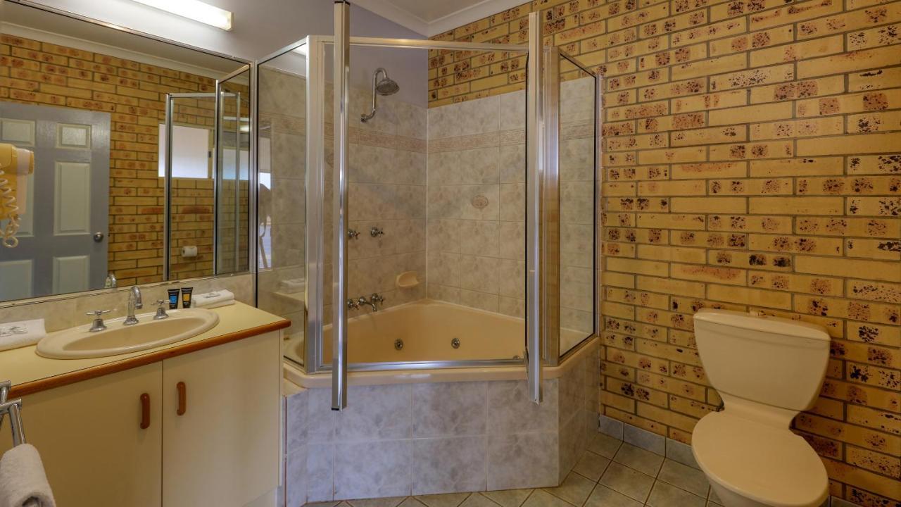 Mulga Country Motor Inn Charleville Exteriér fotografie