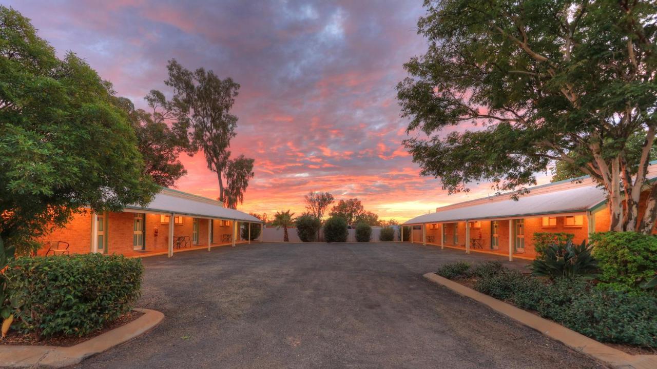 Mulga Country Motor Inn Charleville Exteriér fotografie