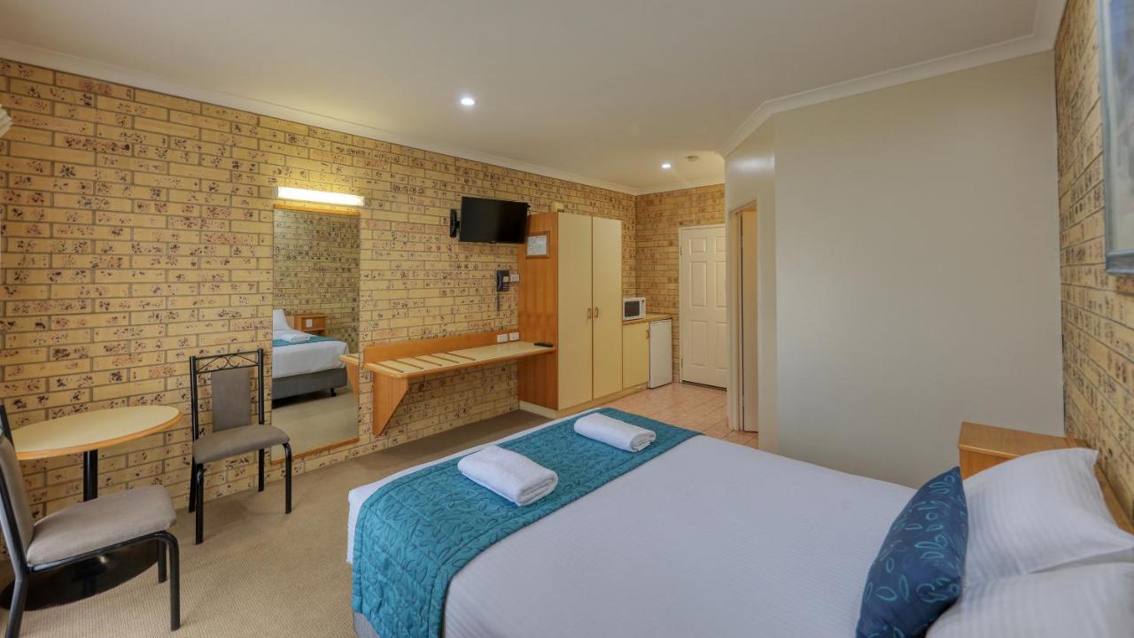 Mulga Country Motor Inn Charleville Exteriér fotografie