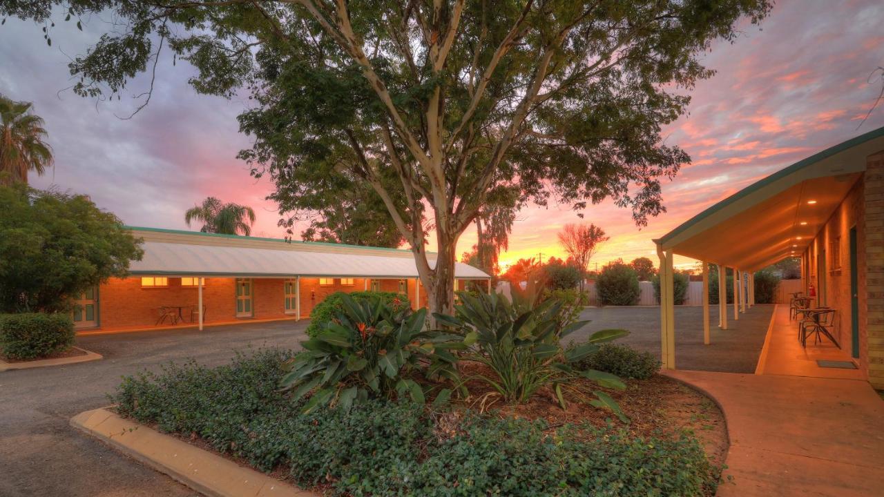 Mulga Country Motor Inn Charleville Exteriér fotografie