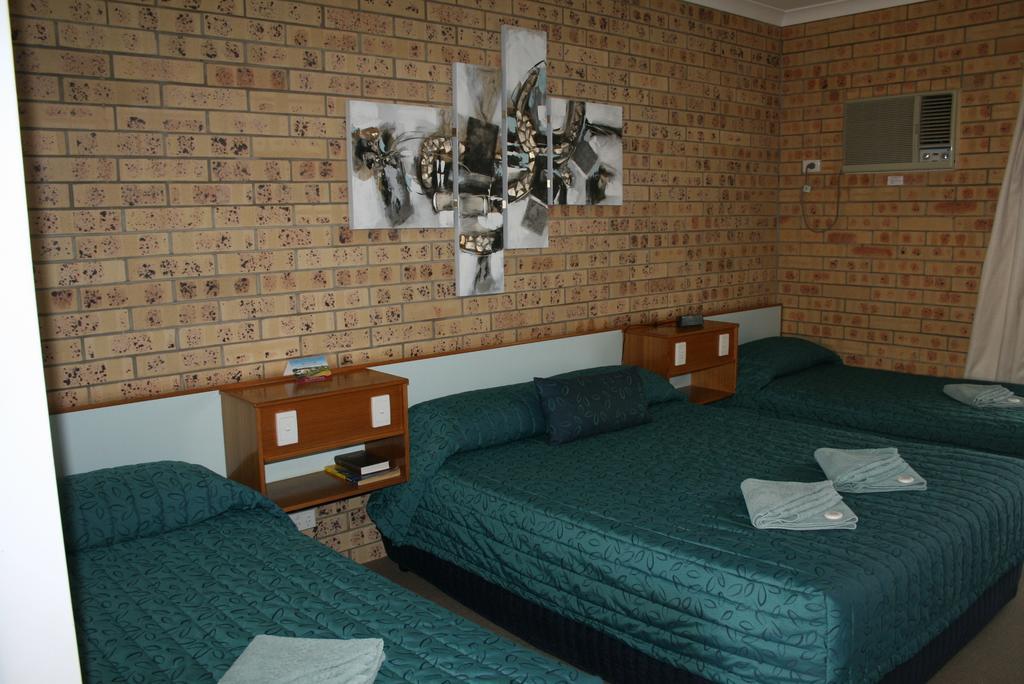 Mulga Country Motor Inn Charleville Pokoj fotografie